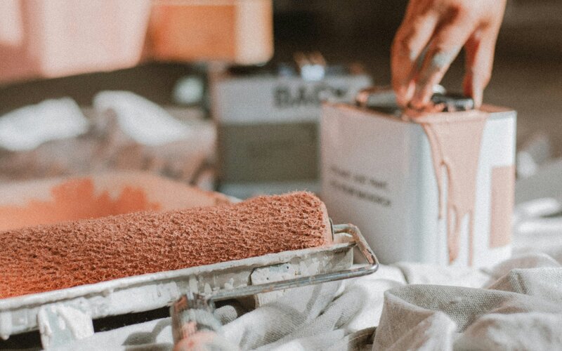 Paints & coatings manufacturer — product data platform